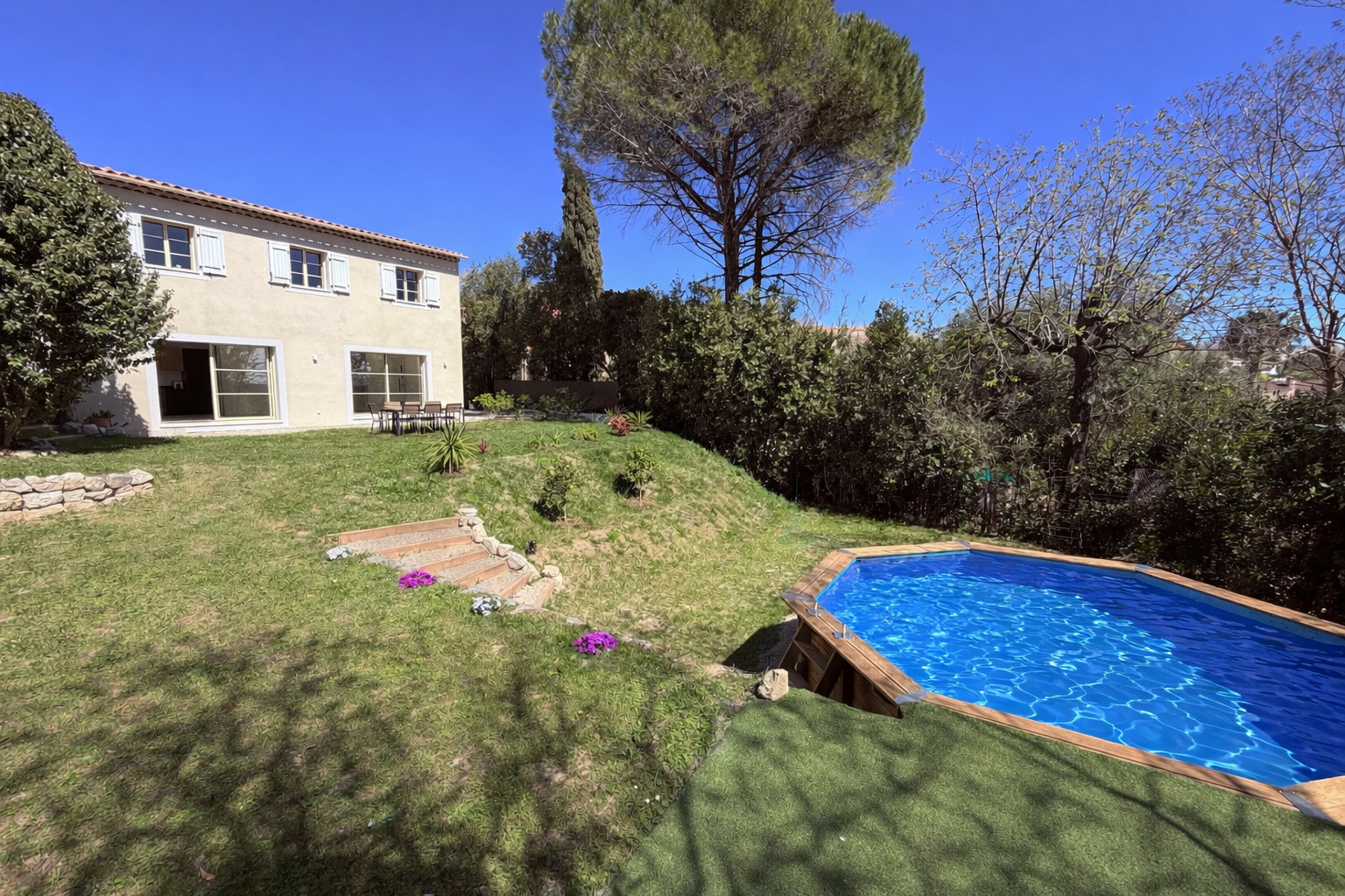 À vendre en exclusivité  Maison individuelle neuve 105 m2   La Colle-sur-Loup