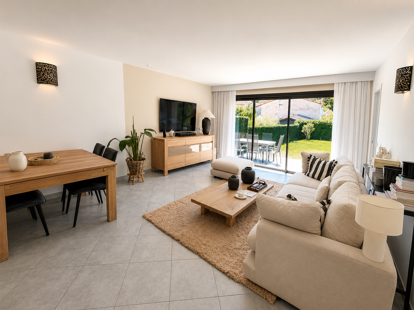 Superbe villa 4 pièces avec garage clé en main dans domaine sécurisé
